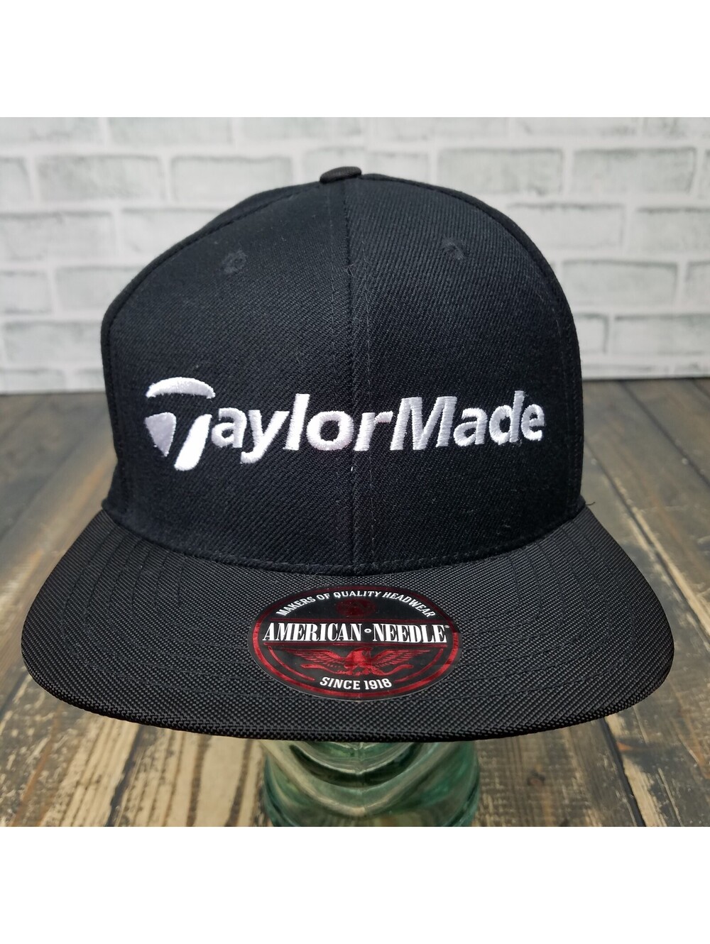 TaylorMade Hat Cap Retro Golf White BLACK One Size Fits All Strap Taylor Made
